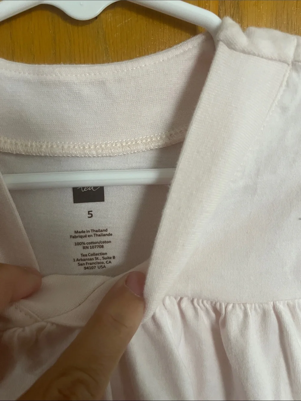 Tea Collection Girls size 5: White Dress with Pink & Pastel Shell Print